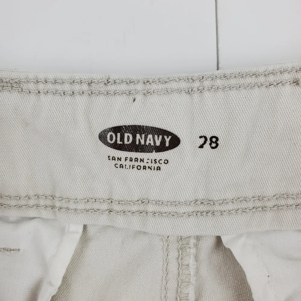 Old Navy cotton chino shorts size 28 - Picture 3 of 8